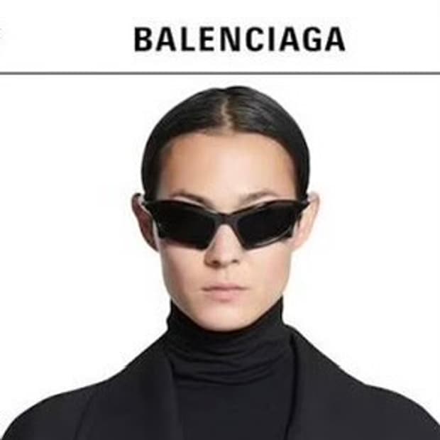 발렌시아가 배트 선글라스
