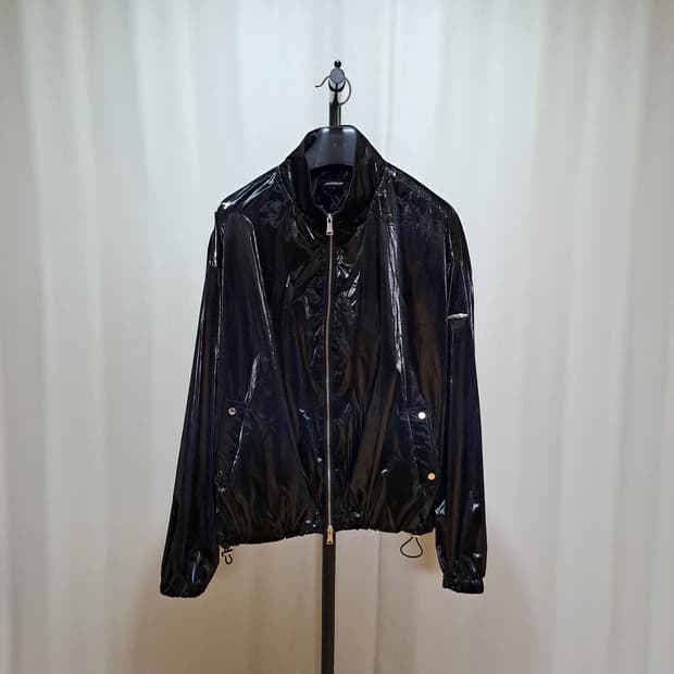 (택포) 새상품급 머슬암드 글로시 자켓 3 B77