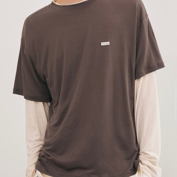 아비에무아 더블 레이어드 티셔츠 브라운