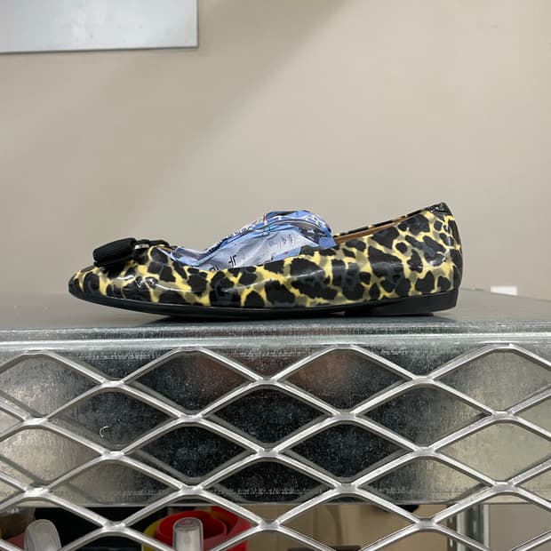 페레가모 레오파드 플랫 슈즈 6