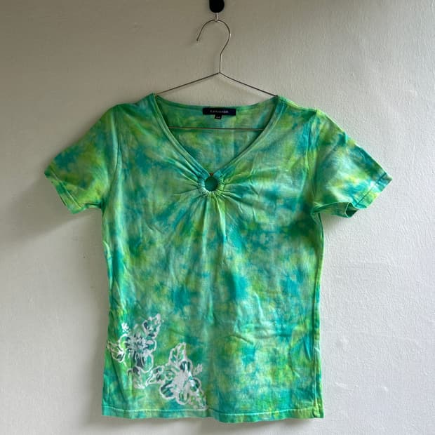 타이다이 히비스커스 티셔츠 