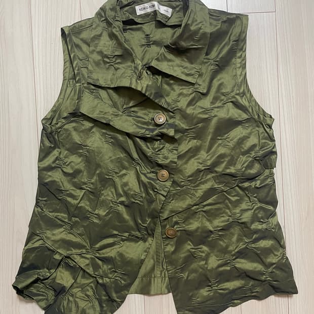 KEIKO KISHI 올리브 조끼