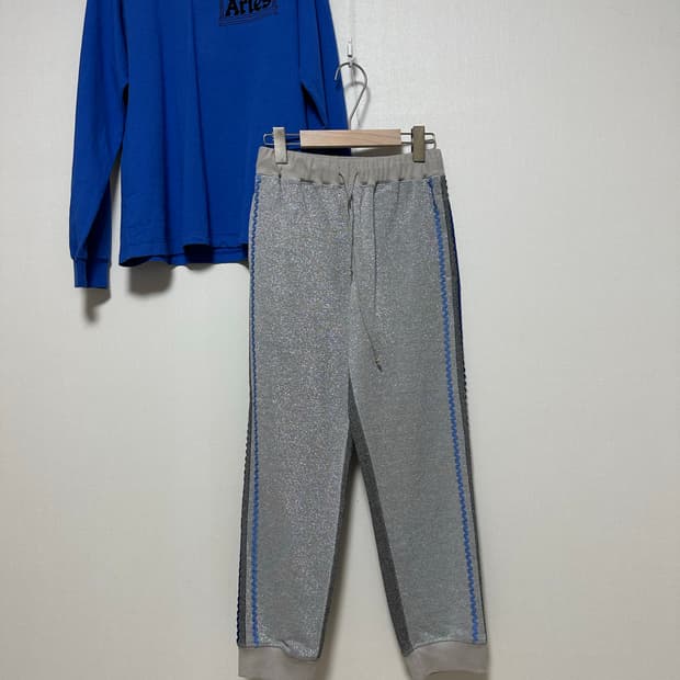 빔즈 TU ES MON TRESOR21 글리터 조거 팬츠