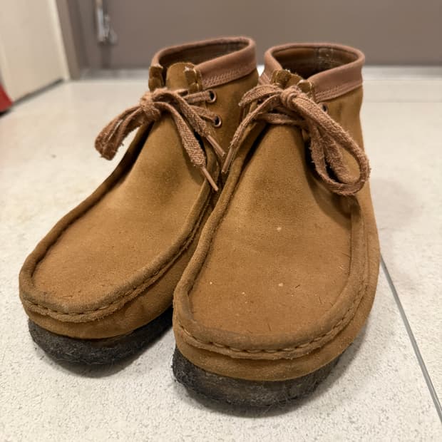 클락스 칼하트 260 왈라비 부츠