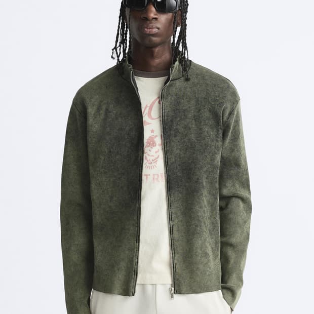 자라 리브드 자켓 구합니다 