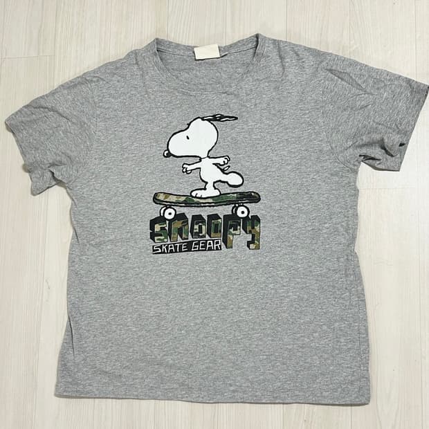 Peanuts 빈티지 카모 보드스누피 반팔 stc