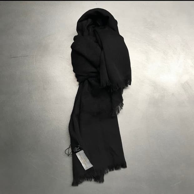 비비안웨스트우드 실크 혼방 머플러