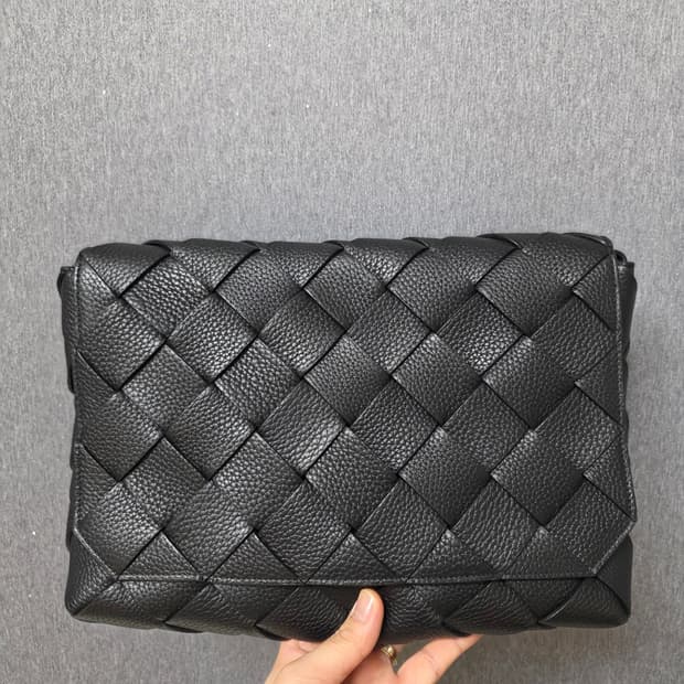 보테가베네타 라지 디아고 크로스백