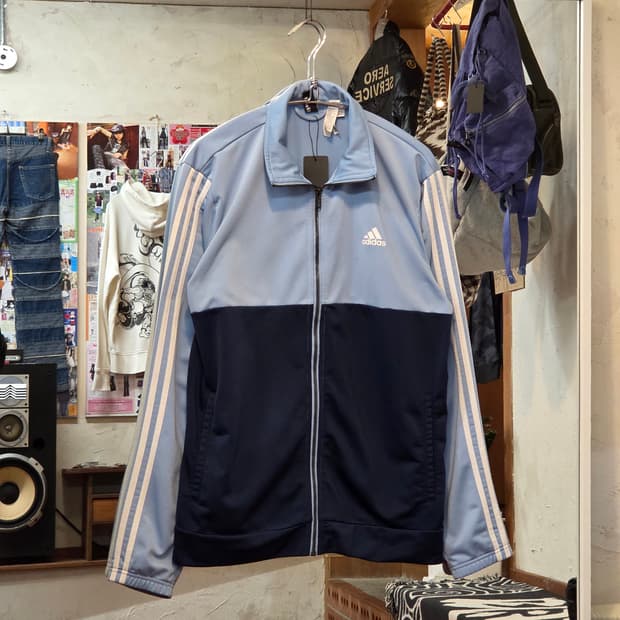 아디다스 스카이블루 배색 트랙탑 져지