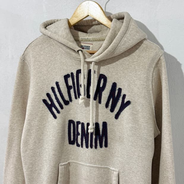 타미힐피거 자수로고 후드