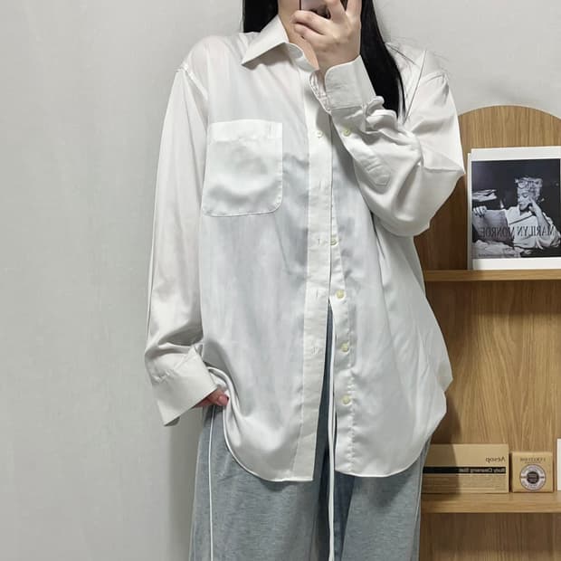 [정품] 입생로랑 화이트 화이트자수 포켓 셔츠 [ 100 ]