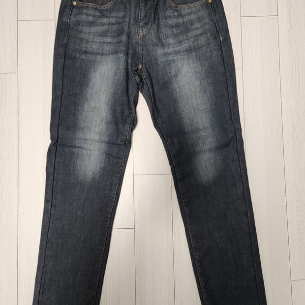 A+G 기모 데님 바지 사이즈29

허리 약37~38cm
총장 약94~9