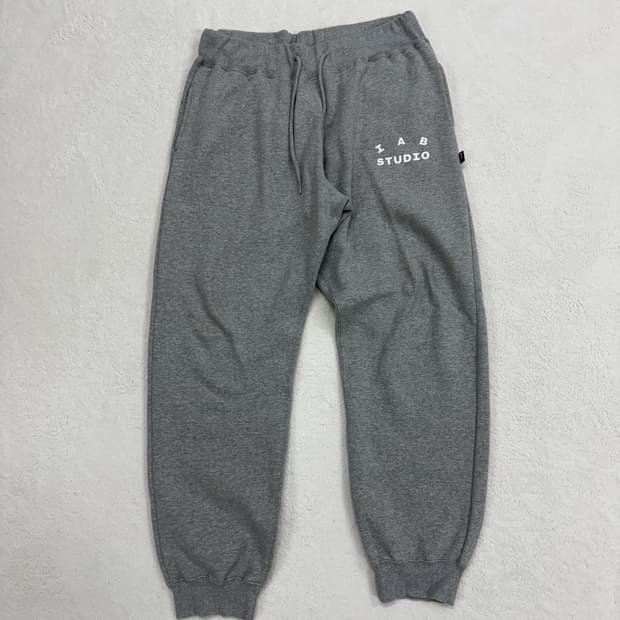 아이앱스튜디오 트레이닝 조거 팬츠 (XL)