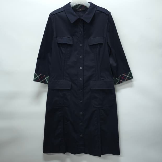 닥스 시그니처 체크 배색 네이비 셔츠형 원피스 (66~66반)