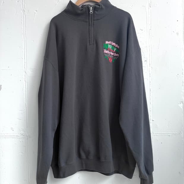JERZEES half zip up