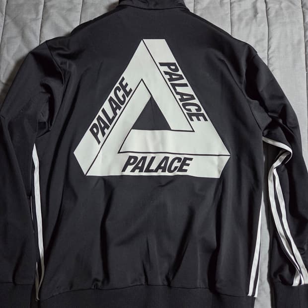 15fw 팔라스x아디다스 파이어버드 트랙탑 L사이즈