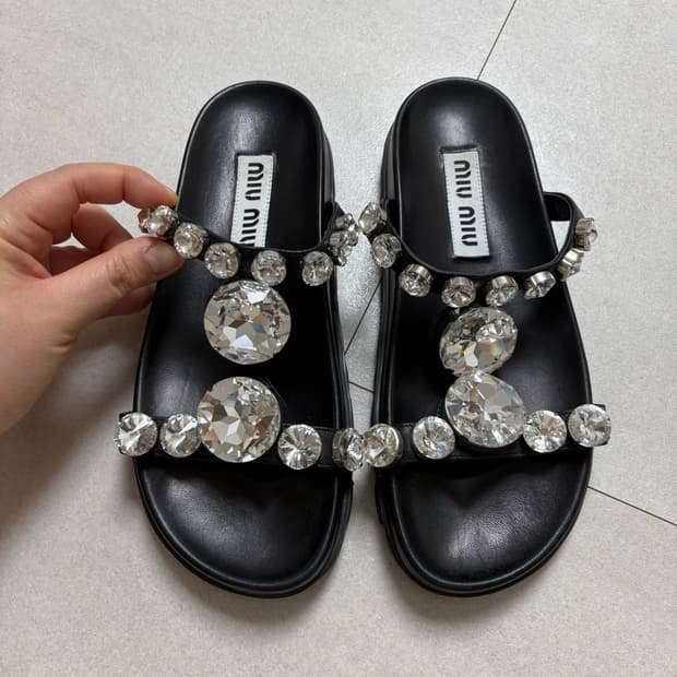 미우미우 크리스탈 슬리퍼 37사이즈