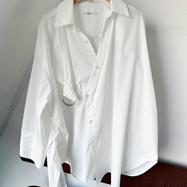 High gauge design belted panel shirt