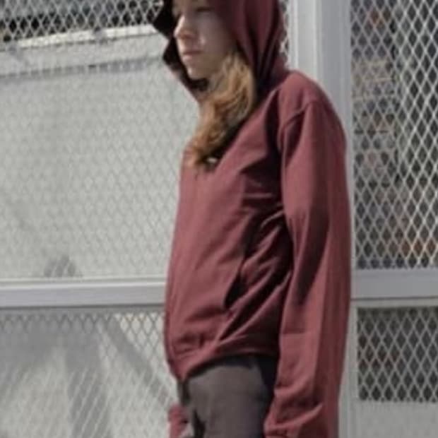 구합니다)머듈 라운지 후드 버건디 2