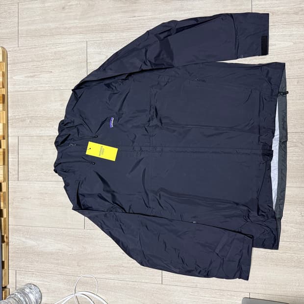 파타고니아 토렌쉘 블랙 XXL