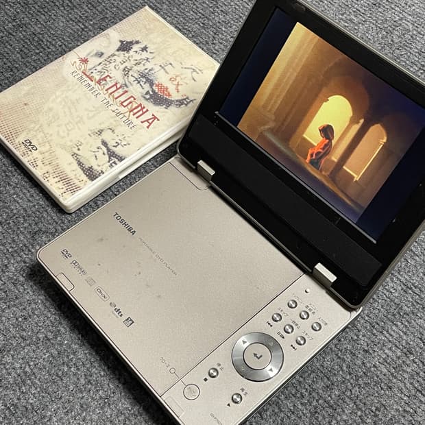 도시바 SD-P70DT 포터블 dvd 플레이어