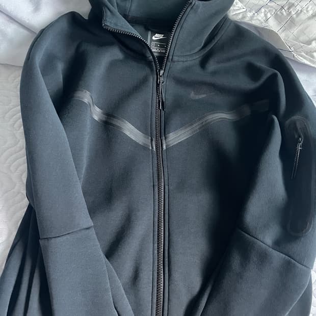 나이키 테크팩 블랙