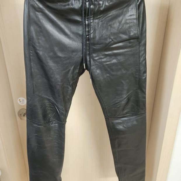 FAIRY TALE 19 양가죽 조거팬츠