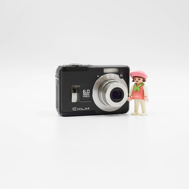 Casio Exilim EX-Z110 (카시오 엑슬림 EX-Z110)