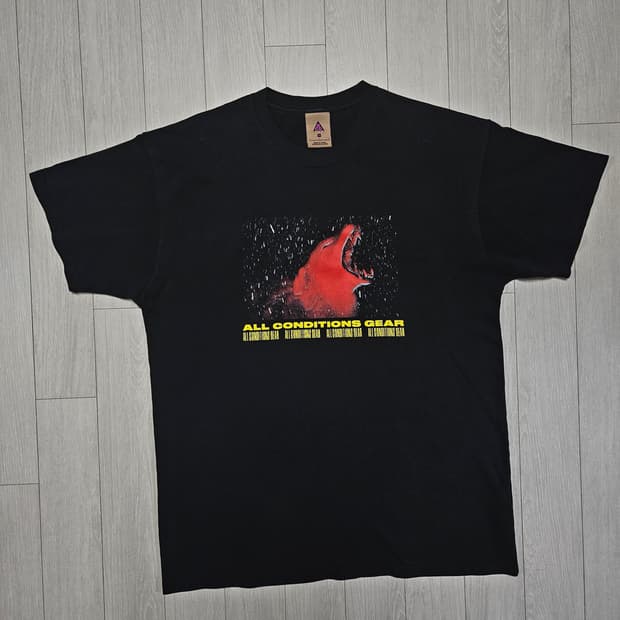 [us M] 나이키 acg 울프 반팔 티셔츠