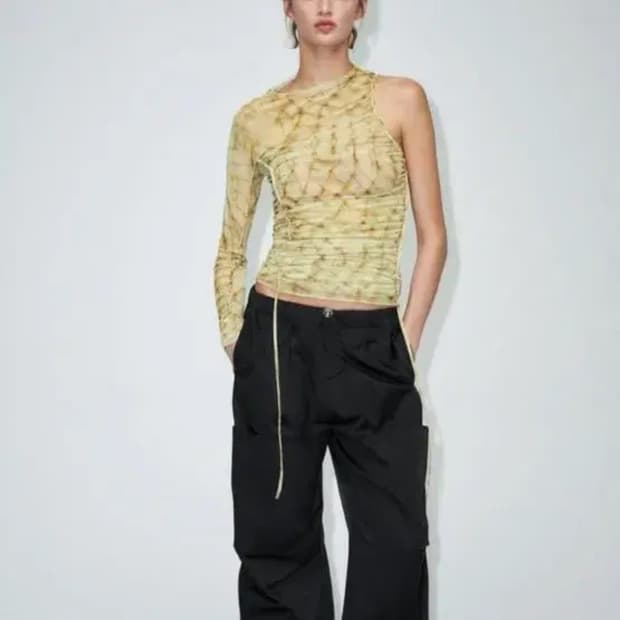 자라 언밸런스 튤 패턴 탑 xs