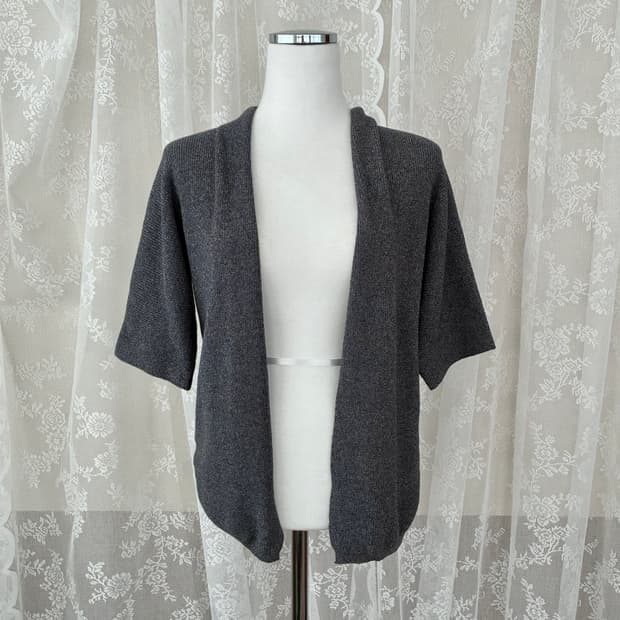 42) 페세리코 PESERICO 반팔 가디건 실버 그레이