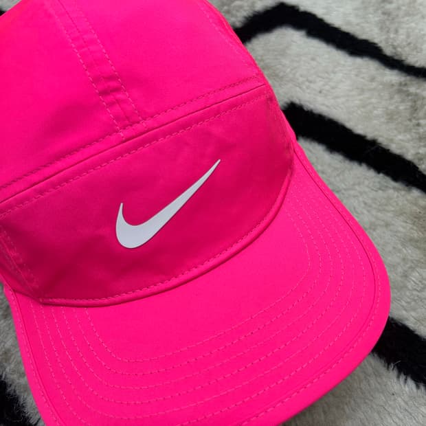 [SM]나이키 드라이핏 런닝 스우시 캡/하이퍼핑크