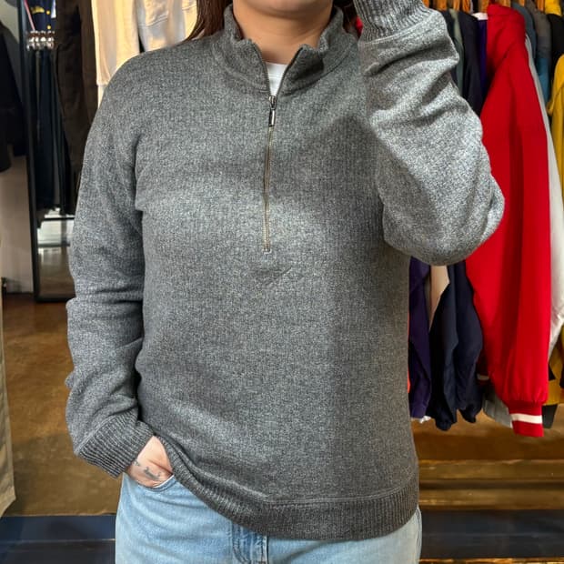 아르마니 차콜 반집업 니트