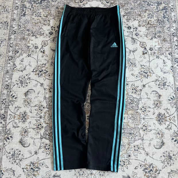 아디다스 하늘색 삼선 트랙팬츠