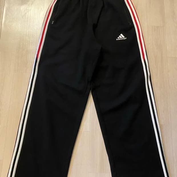 발렌시아가 아디다스 xs