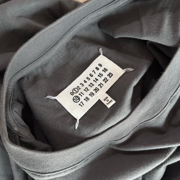 메종마르지엘라 반팔(차콜)