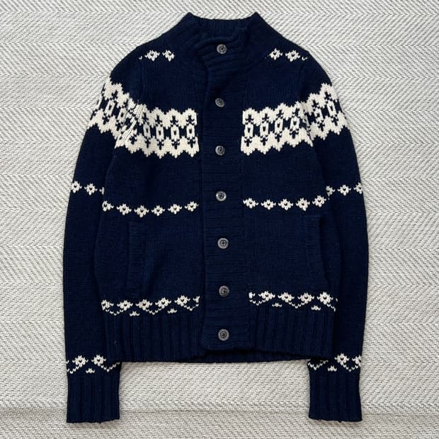 러셀 노르딕 니트 가디건 r2549