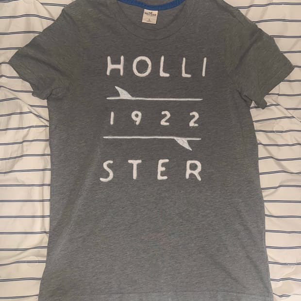 홀리스터 그레이 반팔 티 L