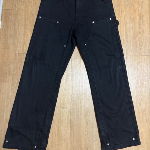 엑스트라오디너리 더블니 블랙