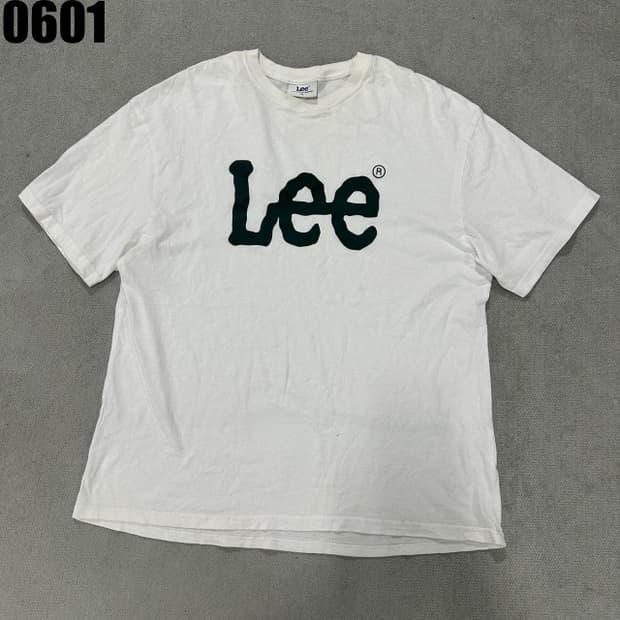 Lee 화이트 반팔티