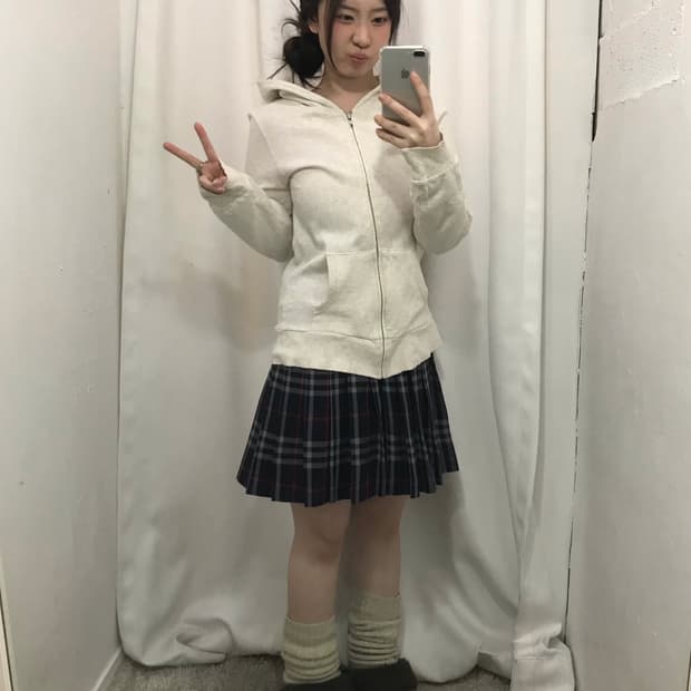 ♫ 네이비 버버리 스커트 코디 ⭐️ 