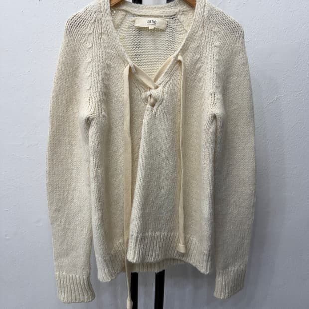 정품) 아떼 바네사브루노 여성니트 S