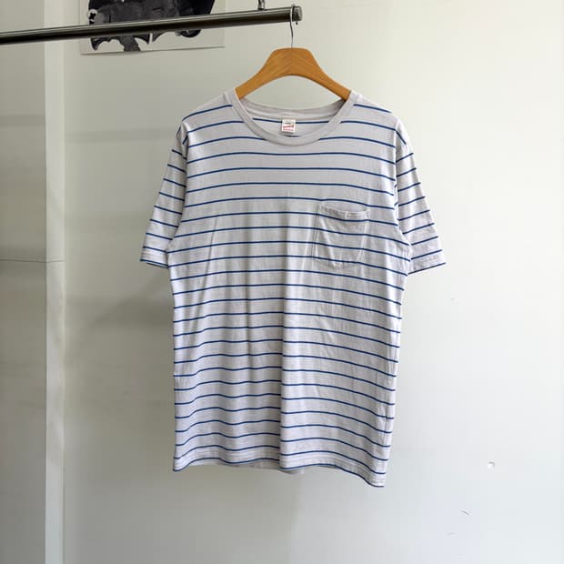 HEALTHKNIT 반팔 티셔츠