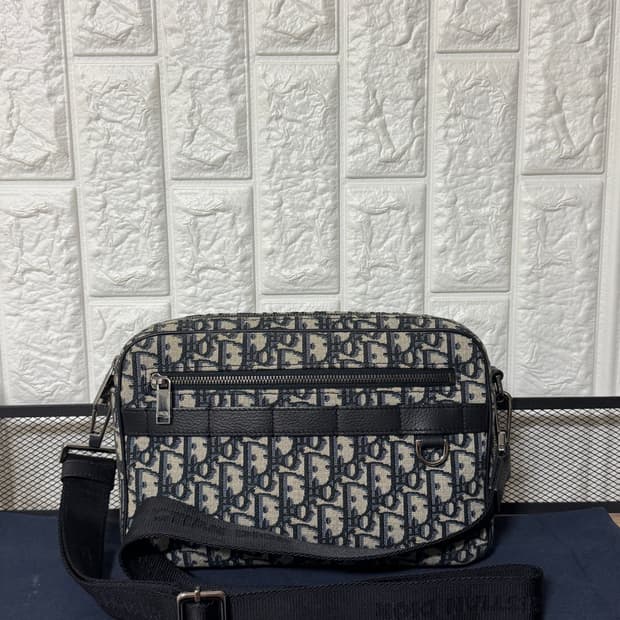 [OS] 디올 사파리 맥시 오블리크 자카드 메신저백