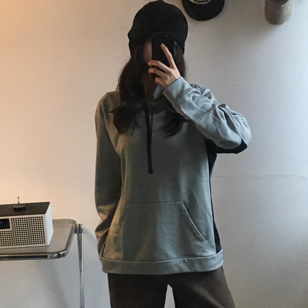 나이키 스우시로고 써마핏 후드티