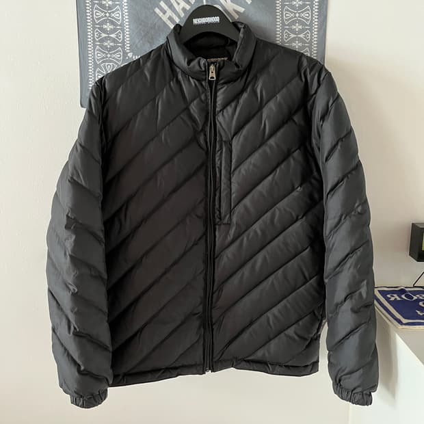 네이버후드 01fw 경량 패딩