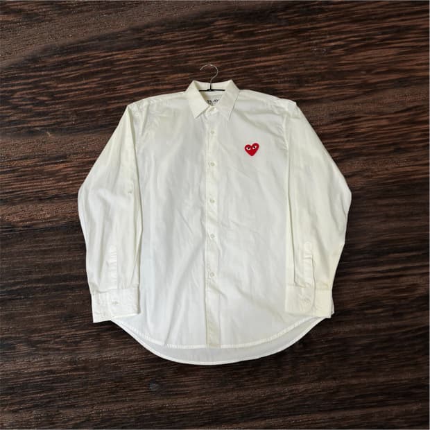 꼼데가르송 플레이 셔츠