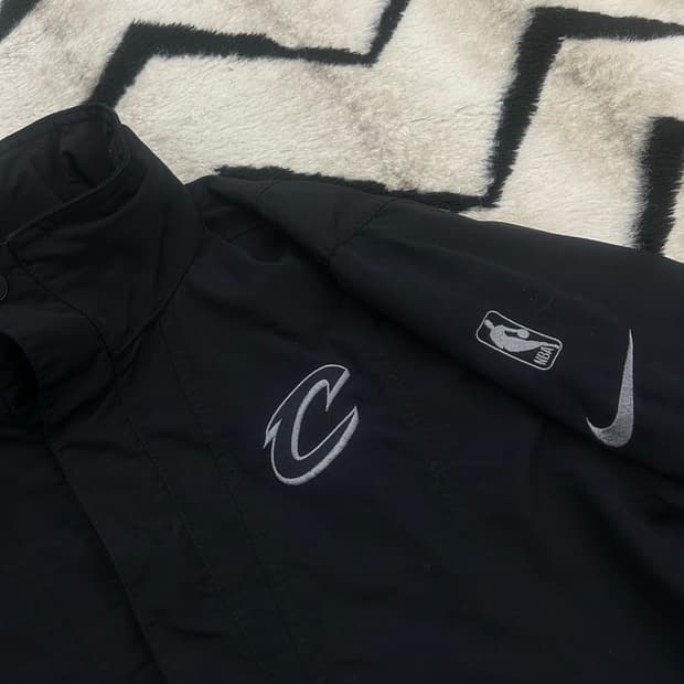 [M]나이키 NBA 클리블랜드 반집업 우븐 /블랙