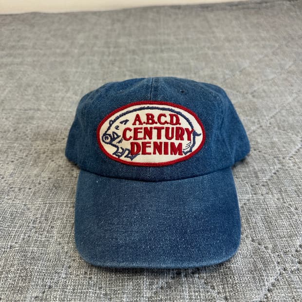 캐피탈 오사카 한정 볼캡 새상품