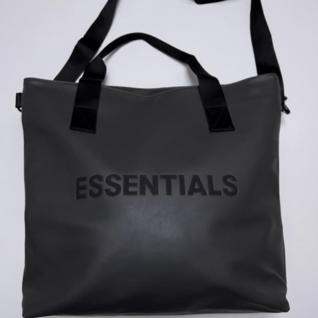 피어오브갓 에센셜 토트 숄더백 